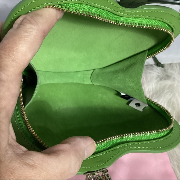 Kate Spade Novelty 3D Picnic Green Apple Worm Smooth Leather Crossbody Bag EUC - Picture 12 of 13